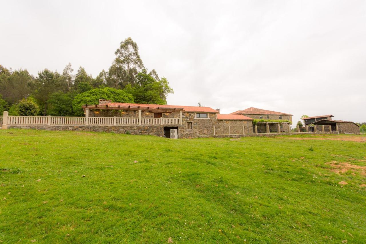 Hotel Casa Da Ponte De Penas Melide Esterno foto